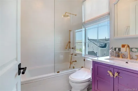 171 Beach 148th Street Neponsit NY 11694