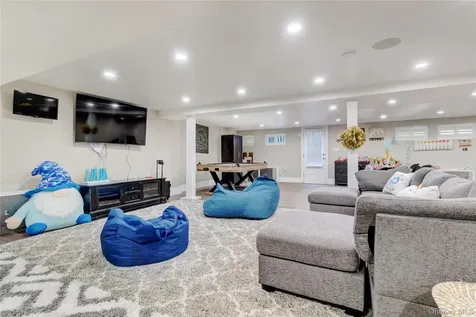 171 Beach 148th Street Neponsit NY 11694