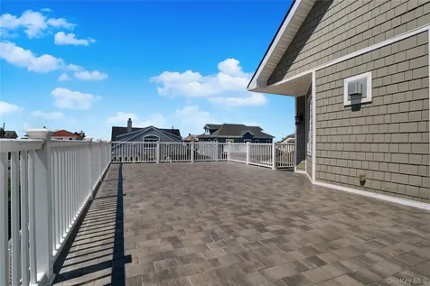 171 Beach 148th Street Neponsit NY 11694