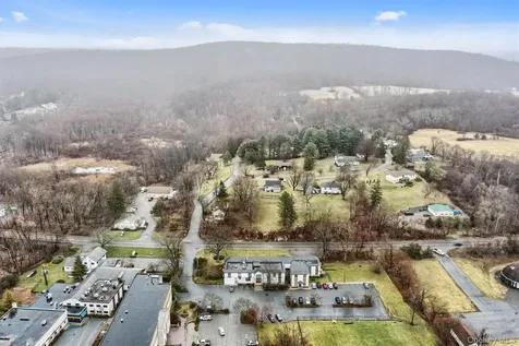 517 Route 22 Pawling NY 12564
