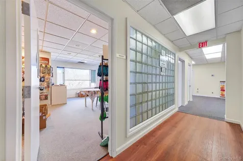 517 Route 22 Pawling NY 12564