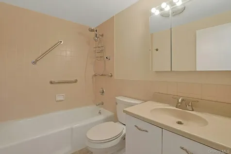 1270 North Avenue New Rochelle NY 10804