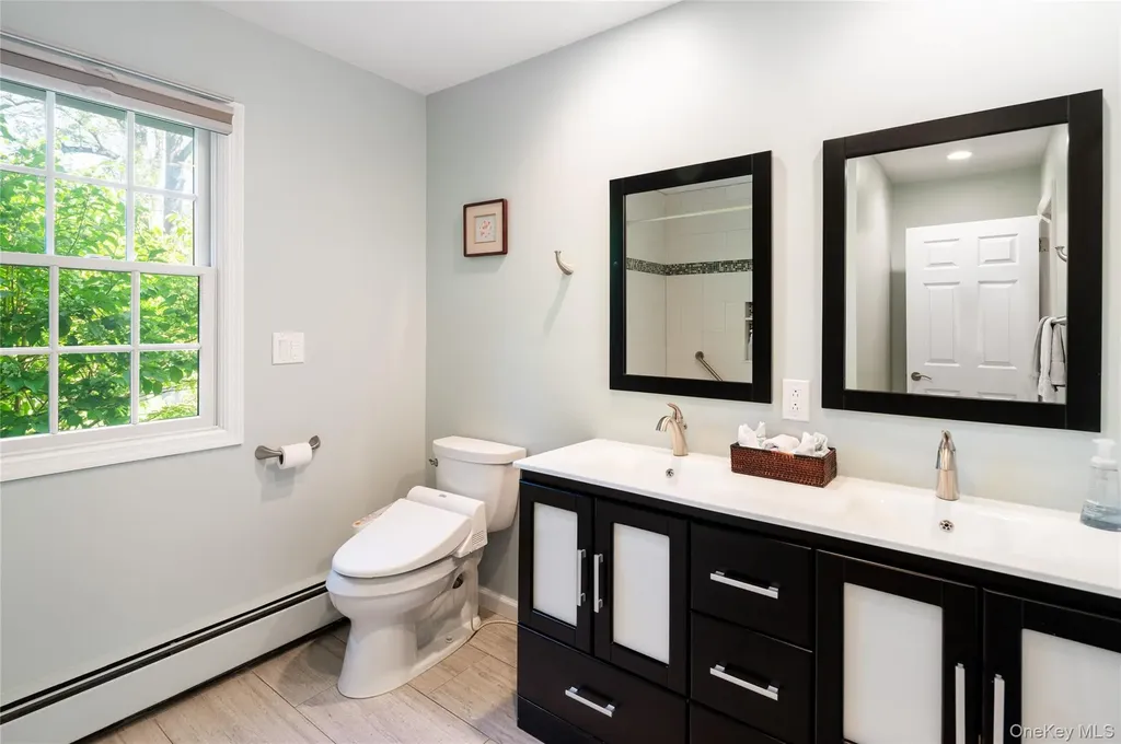 16 Carolyn Place Armonk NY 10504
