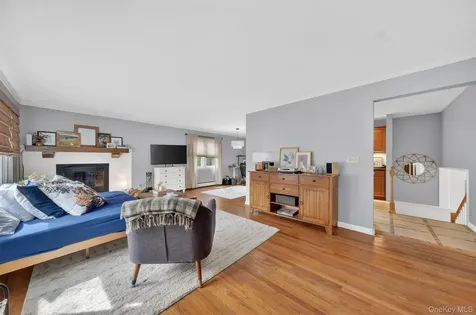 274 Morgan Hill Road Hurley NY 12443