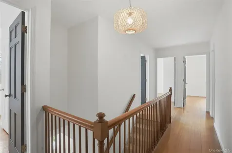 2320 Glasco Turnpike Woodstock NY 12498