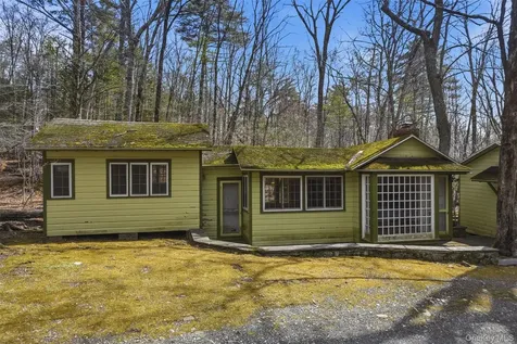 2320 Glasco Turnpike Woodstock NY 12498