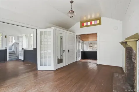 2320 Glasco Turnpike Woodstock NY 12498