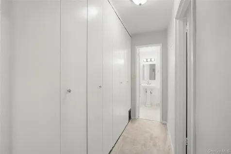 505 Central Avenue White Plains NY 10606