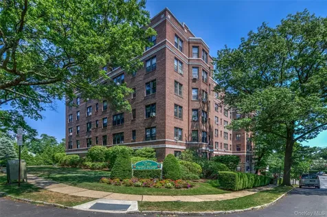 11 Alden Road Larchmont NY 10538