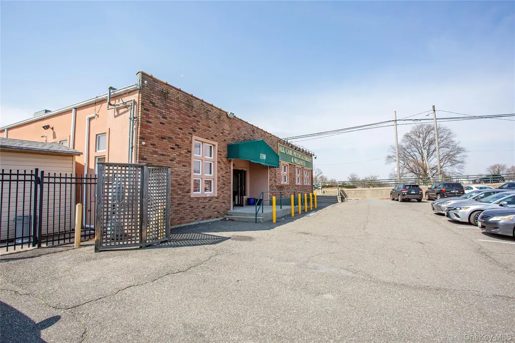 1158 Atlantic Avenue Baldwin NY 11510