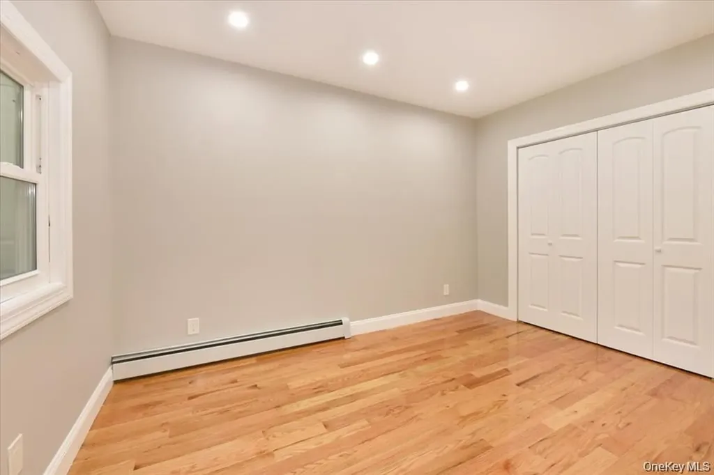 87 Dunlop Road Huntington NY 11743