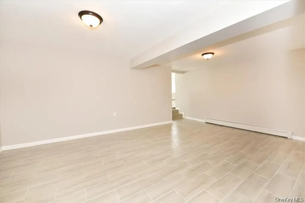 87 Dunlop Road Huntington NY 11743
