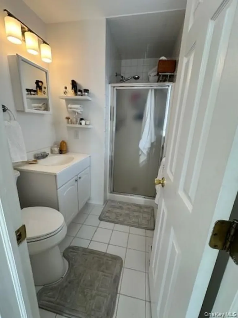 7 Corwin Lane Hampton Bays NY 11946