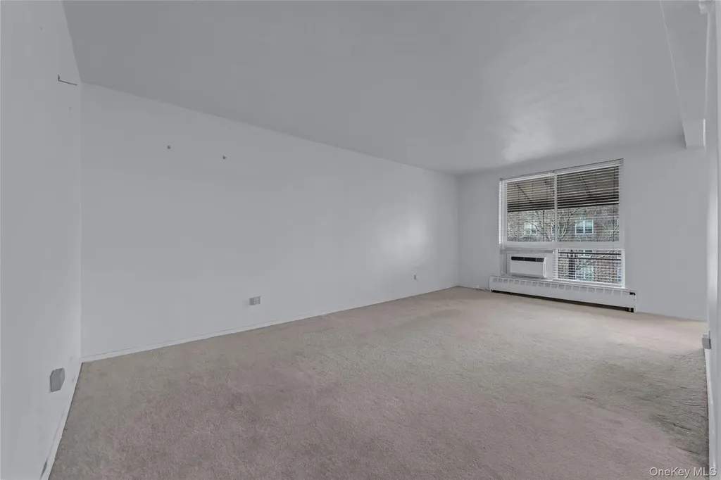 43-25 Douglaston Parkway Douglaston NY 11363