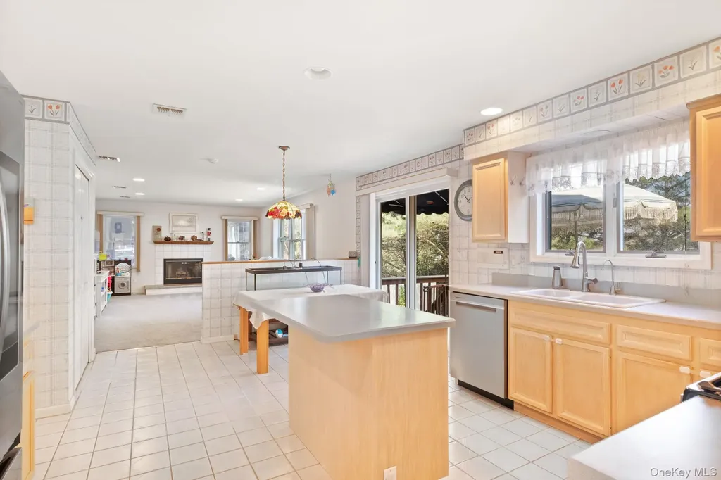 88 Highview Avenue Nanuet NY 10954