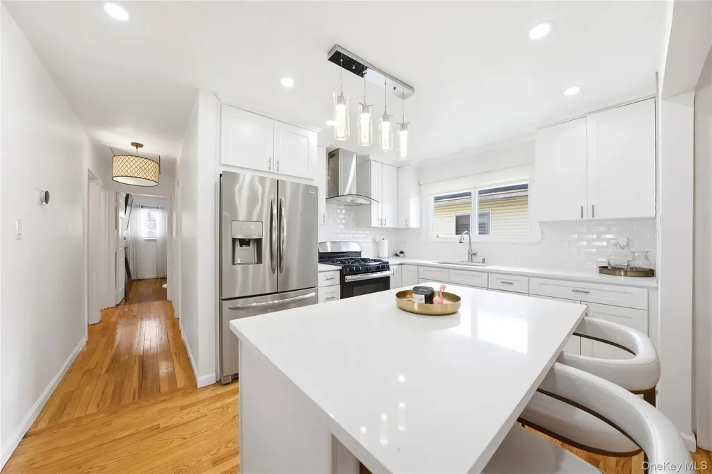 38 Sutton Street Hempstead NY 11550