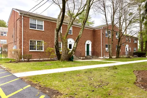 15 Fieldstone Drive Hartsdale NY 10530
