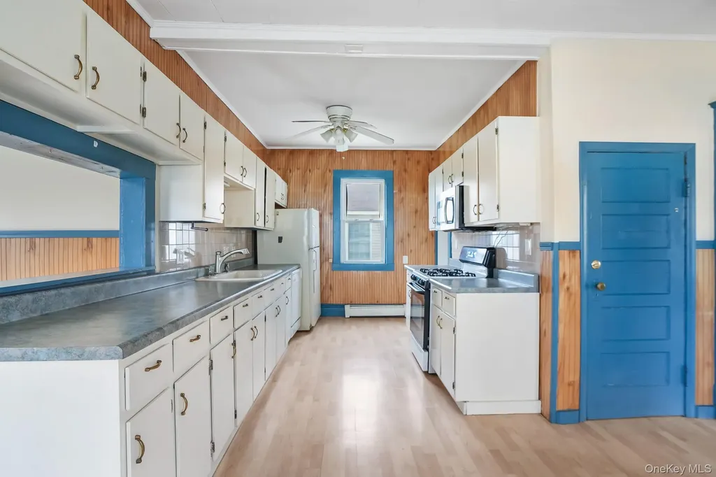 708 Tower Avenue Maybrook NY 12543