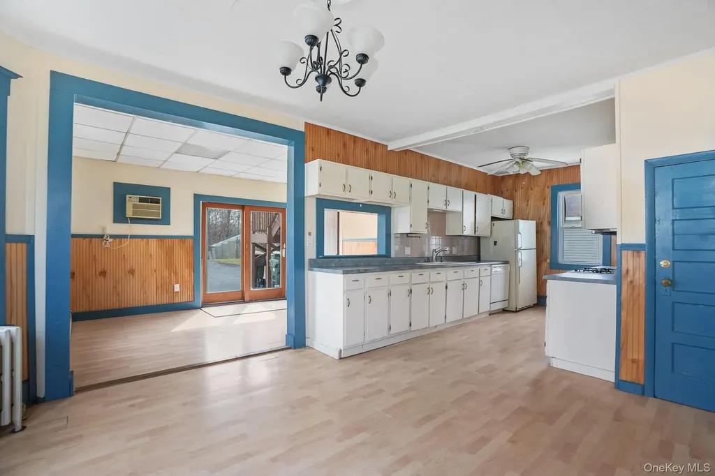 708 Tower Avenue Maybrook NY 12543