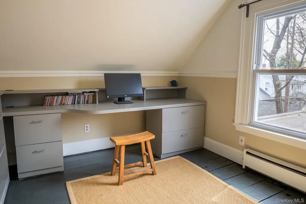 23 Clinton Avenue Nyack NY 10960
