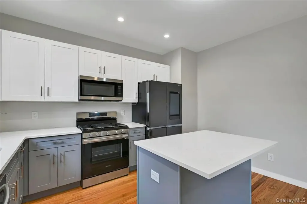 505 Iron Forge Lane New Windsor NY 12553
