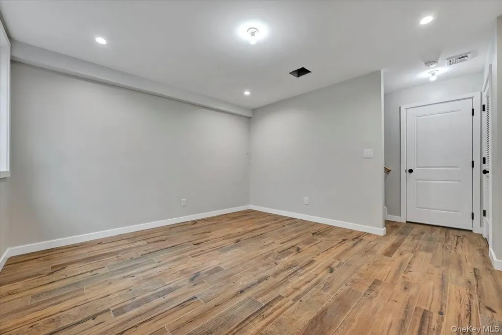 505 Iron Forge Lane New Windsor NY 12553