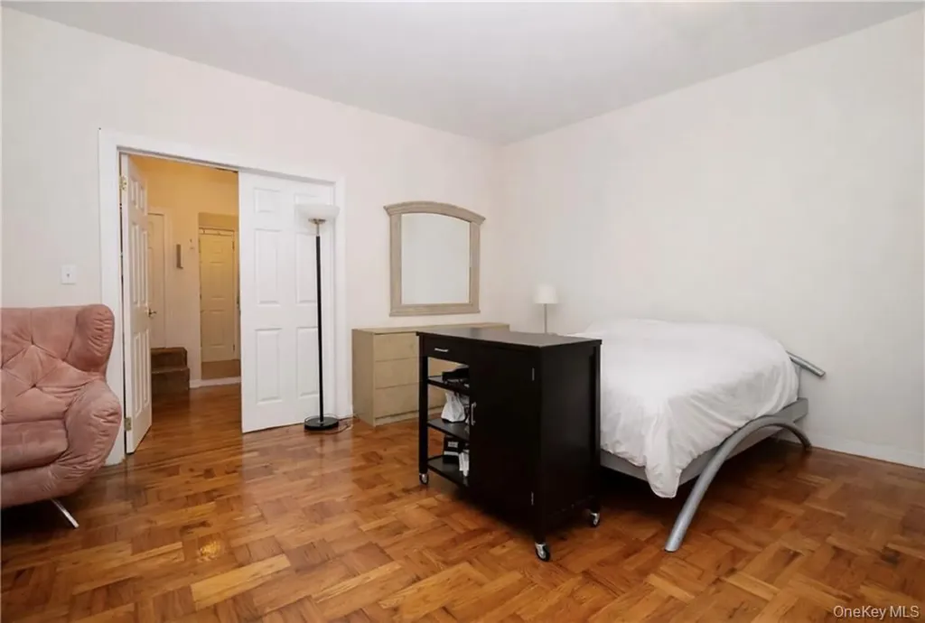 1289 E 19th Street Brooklyn NY 11230