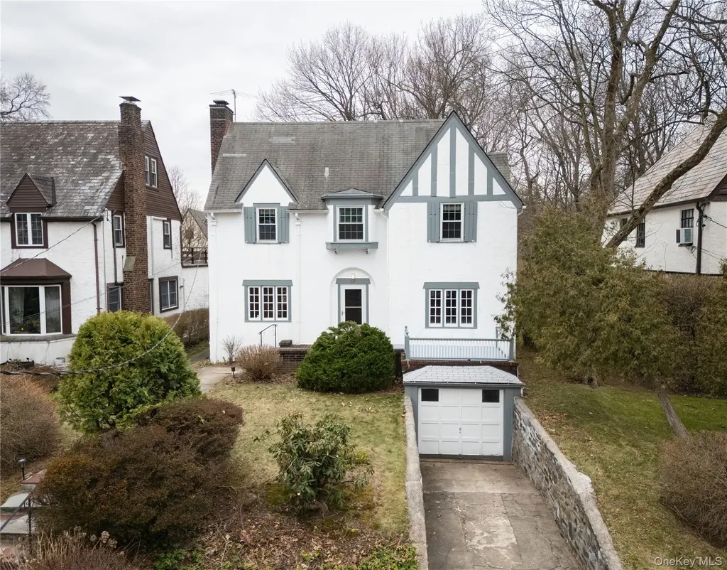 60 Parkway E Mount Vernon NY 10552