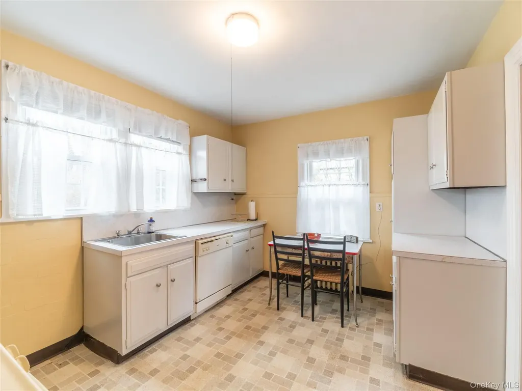60 Parkway E Mount Vernon NY 10552