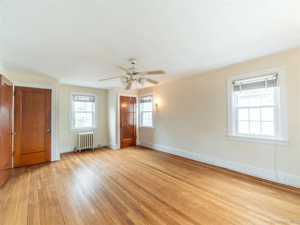 60 Parkway E Mount Vernon NY 10552