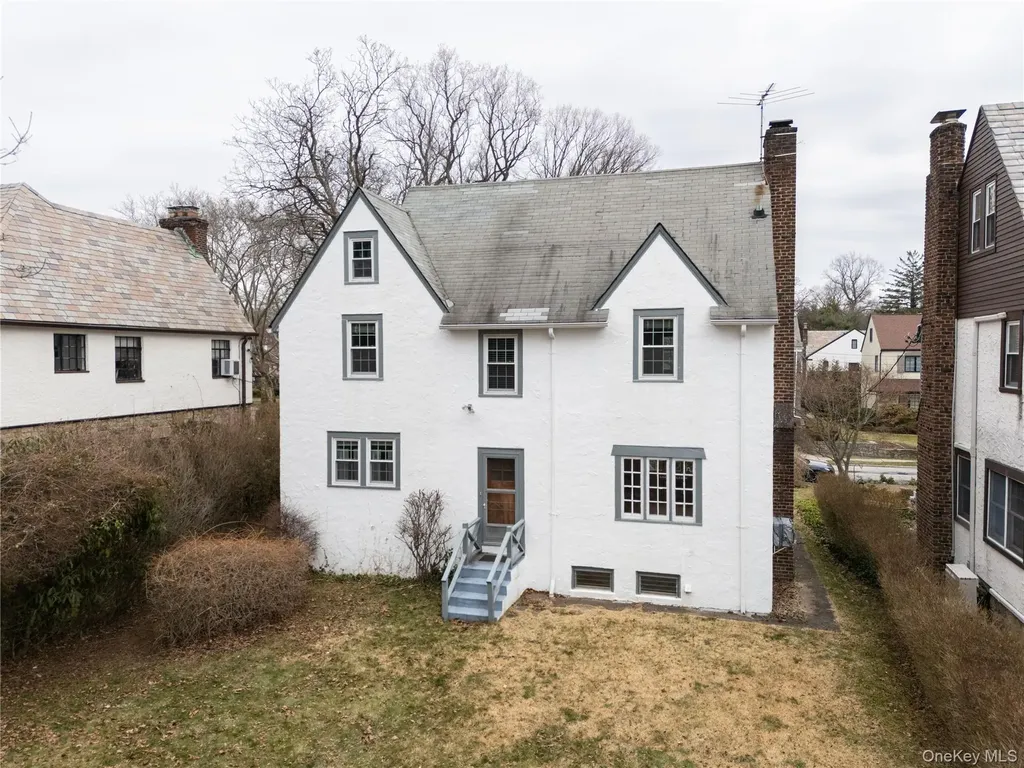 60 Parkway E Mount Vernon NY 10552
