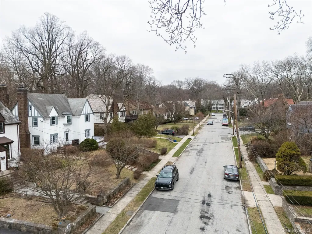60 Parkway E Mount Vernon NY 10552