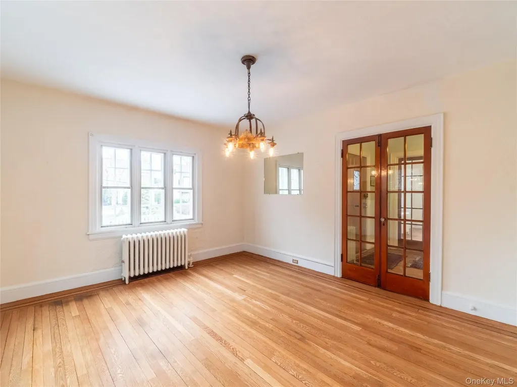 60 Parkway E Mount Vernon NY 10552