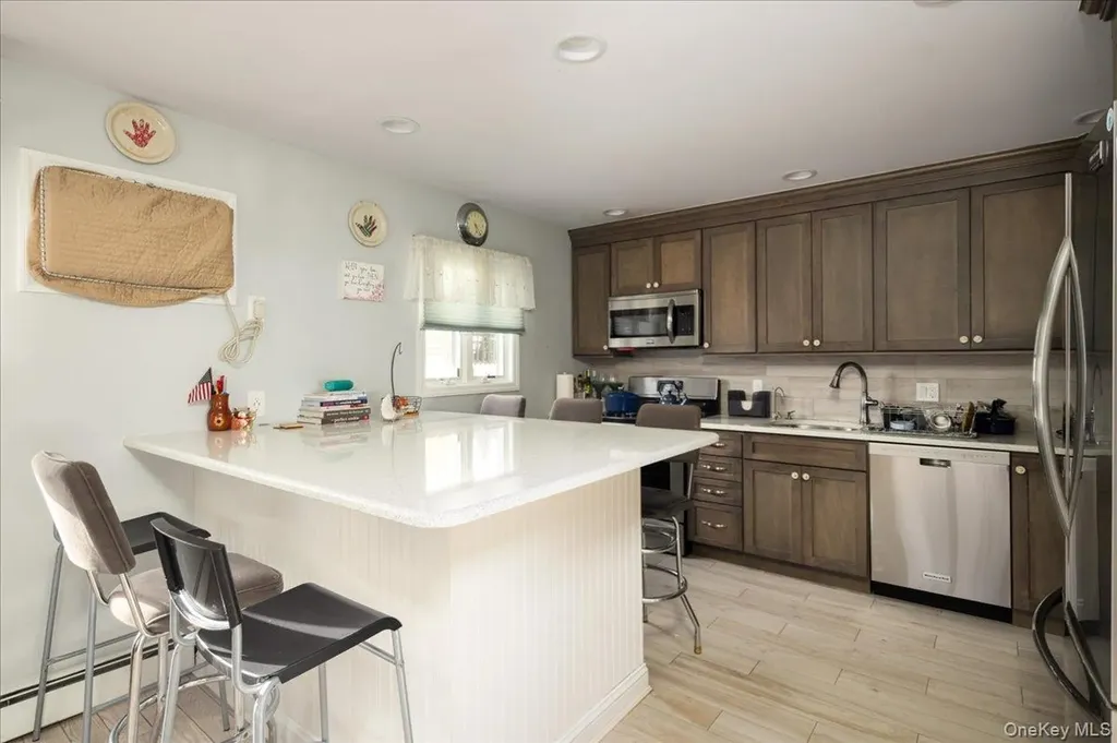 61 Cedar Street Massapequa NY 11758
