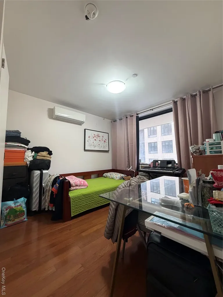 13646 41st Avenue Flushing NY 11355
