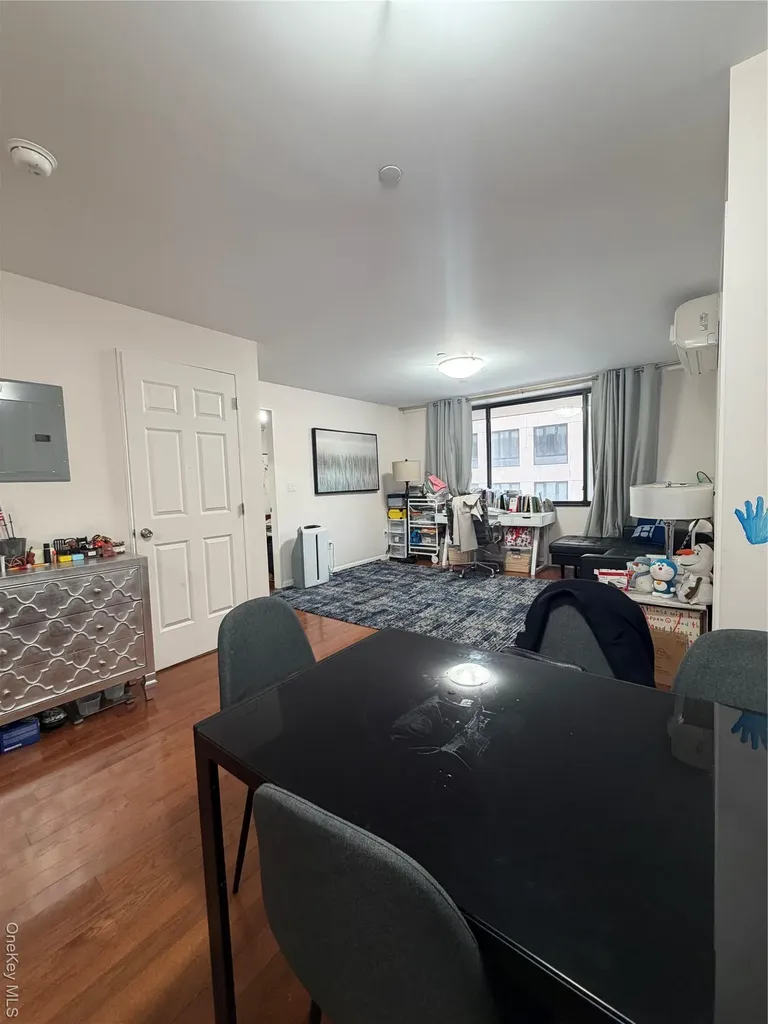 13646 41st Avenue Flushing NY 11355