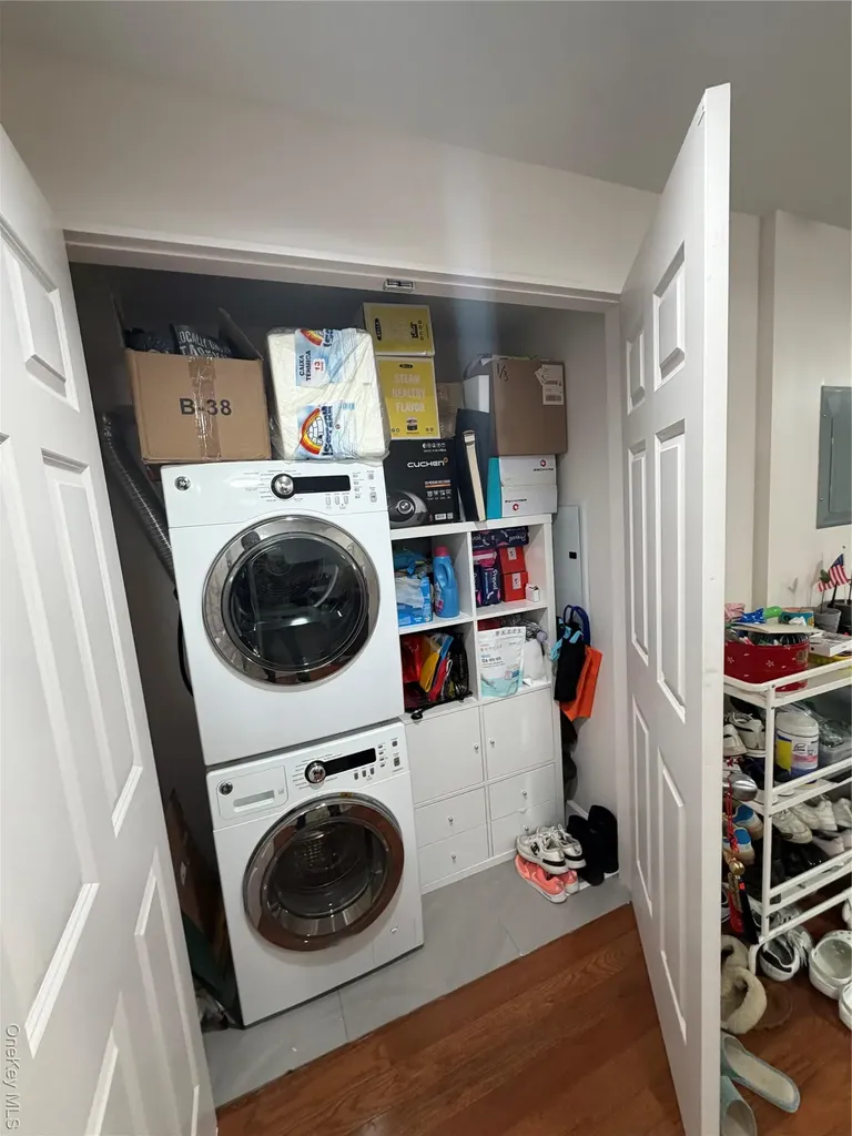 13646 41st Avenue Flushing NY 11355
