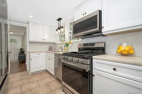 21 Campfire Road Chappaqua NY 10514