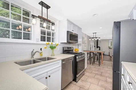 21 Campfire Road Chappaqua NY 10514