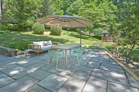 21 Campfire Road Chappaqua NY 10514