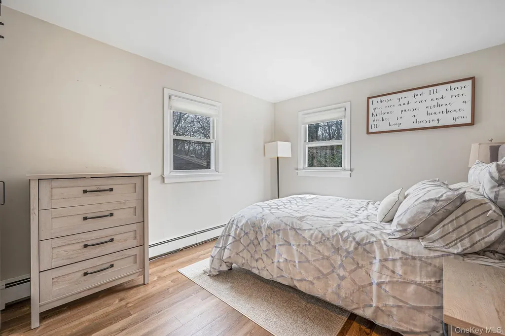 5 Valley Circle Miller Place NY 11764