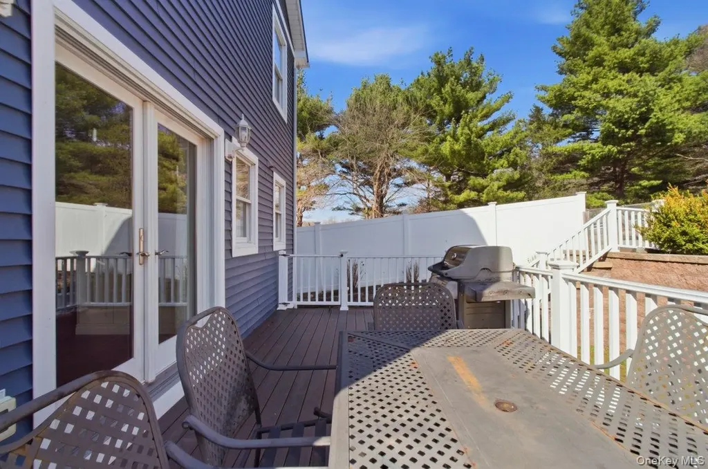 246 Tibbetts Road Yonkers NY 10705