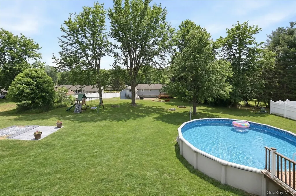 101 Edgehill Drive Wappingers Falls NY 12590