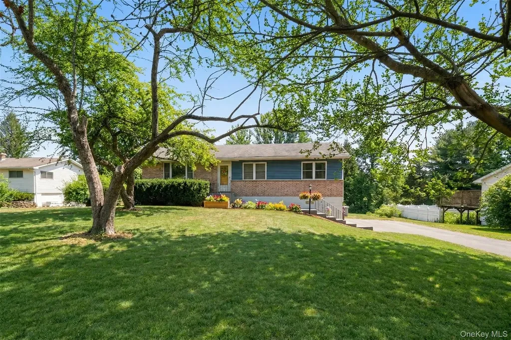101 Edgehill Drive Wappingers Falls NY 12590