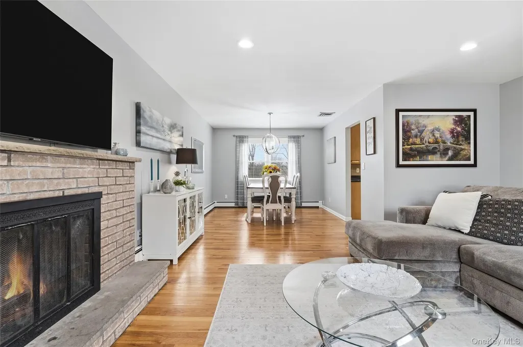 101 Edgehill Drive Wappingers Falls NY 12590
