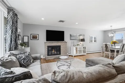 101 Edgehill Drive Wappingers Falls NY 12590