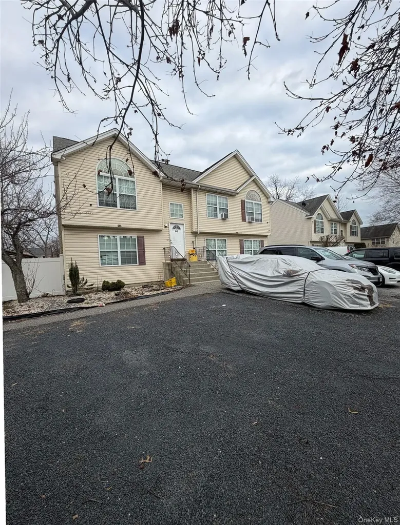 83 3rd Avenue Bay Shore NY 11706