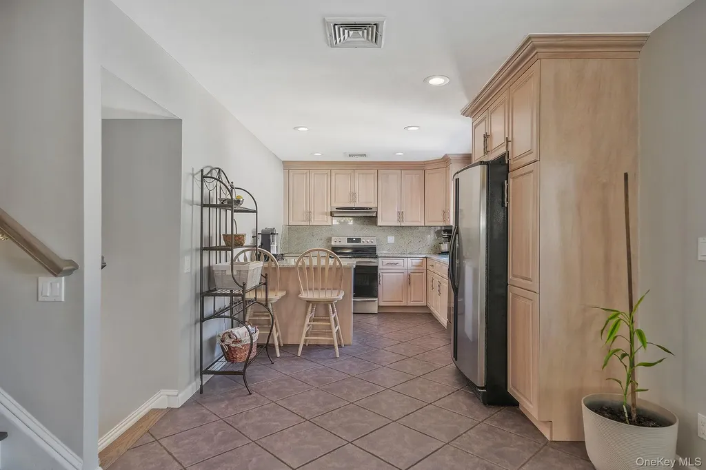 43 Hallock Avenue Smithtown NY 11787