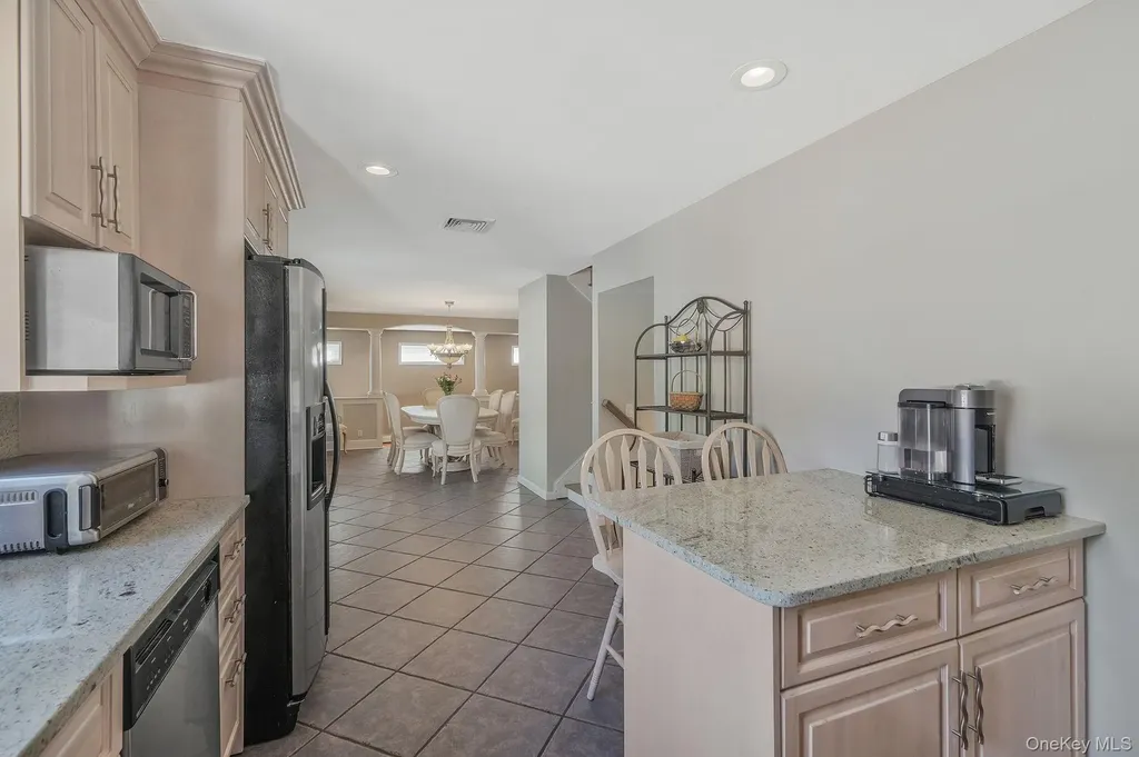 43 Hallock Avenue Smithtown NY 11787