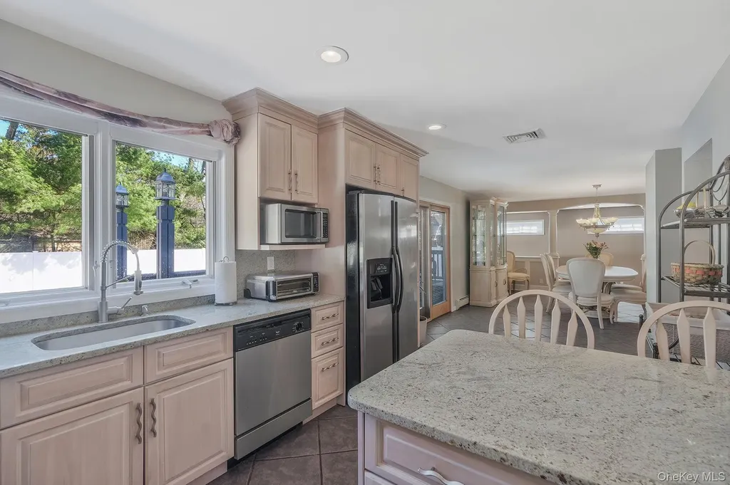 43 Hallock Avenue Smithtown NY 11787